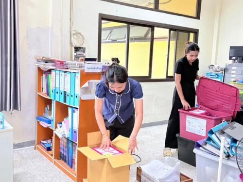 พช.โป่งน้ำร้อน ดำเนินกิจกรรม 5ส สำนักงานพัฒนาชุมชนอำเภอโป่งน้ำร้อน (Big Cleaning Day)